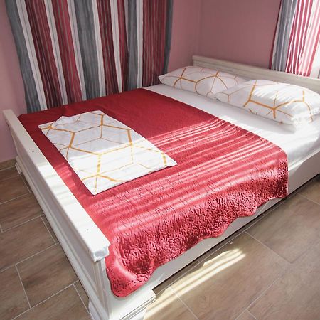 Studio Apartman Maro 센 외부 사진